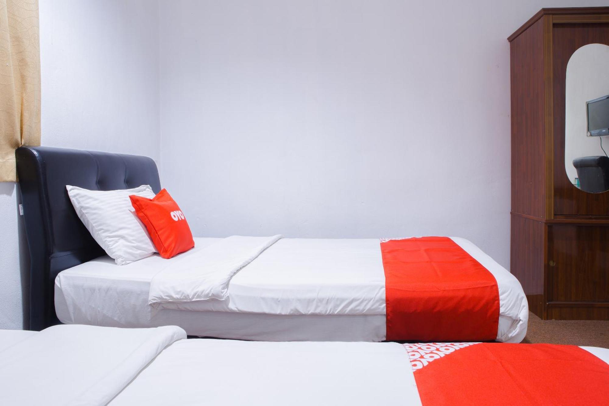 Oyo 90037 The 7 Lodge Tambunan Ngoại thất bức ảnh
