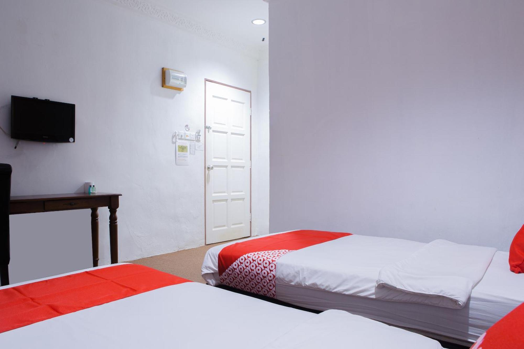 Oyo 90037 The 7 Lodge Tambunan Ngoại thất bức ảnh
